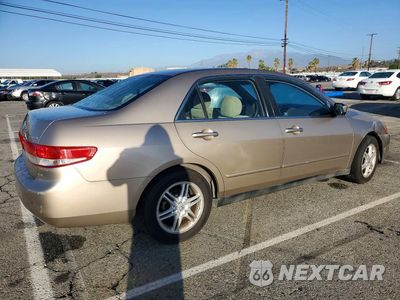 Trzecie zdjęcie samochodu z tyłu: 2004 HONDA ACCORD LX VIN:1HGCM66344A054313 - miniatura