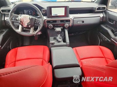Zdjęcie 8 z 13 samochodu: 2026 TOYOTA 4RUNNER SR5 VIN:JTEVA5BR7T5121364 - miniatura
