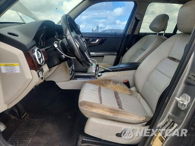 Zdjęcie 7 z 13 samochodu: 2013 MERCEDES-BENZ GLK 350 VIN:WDCGG5HB9DG007890 - miniatura