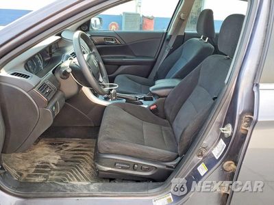 Zdjęcie 7 z 12 samochodu: 2015 HONDA ACCORD EX VIN:1HGCR2F79FA249534 - miniatura