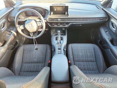 Zdjęcie 8 z 13 samochodu: 2024 HONDA HR-V SPORT VIN:3CZRZ2H54RM733942 - miniatura