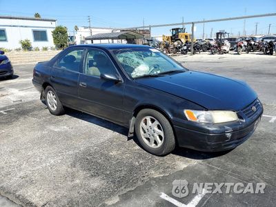 Czwarte zdjęcie samochodu z boku: 1997 TOYOTA CAMRY XLE V6 VIN:JT2BF22K9V0072073 - miniatura
