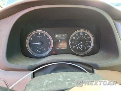 Zdjęcie 9 z 13 samochodu: 2018 HYUNDAI TUCSON SEL VIN:KM8J33A46JU609162 - miniatura