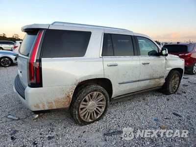 Trzecie zdjęcie samochodu z tyłu: 2017 CADILLAC ESCALADE PLATINUM VIN:1GYS4DKJ5HR307918 - miniatura