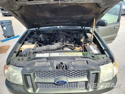 Zdjęcie 11 z 12 samochodu: 2001 FORD EXPLORER SPORT TRAC VIN:1FMZU67EX1UC69113 - miniatura
