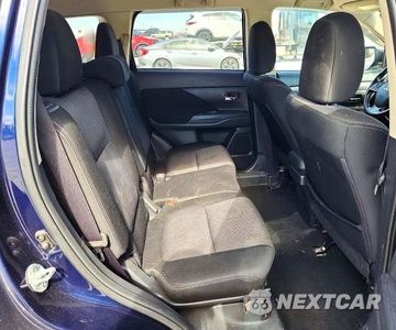 Zdjęcie 11 z 14 samochodu: 2016 MITSUBISHI OUTLANDER SE VIN:JA4AZ3A39GZ041232 - miniatura
