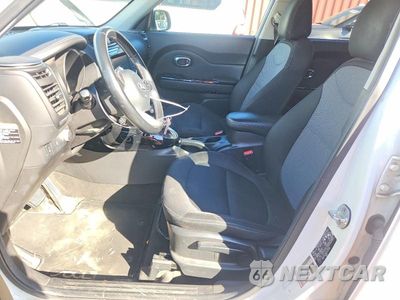 Zdjęcie 7 z 12 samochodu: 2017 KIA SOUL + VIN:KNDJP3A56H7423566 - miniatura