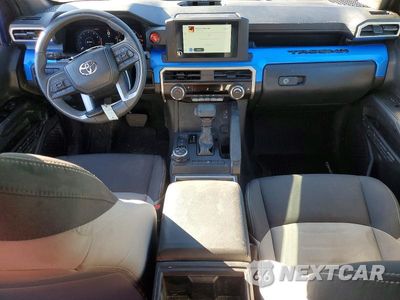 Zdjęcie 8 z 12 samochodu: 2025 TOYOTA TACOMA TRD OFF-ROAD VIN:3TMLB5JN0SM167635 - miniatura