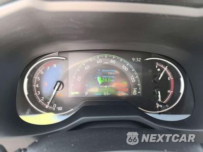 Zdjęcie 8 z 14 samochodu: 2025 TOYOTA RAV4 XLE VIN:2T3P1RFV2SW586895 - miniatura