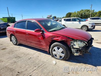 Czwarte zdjęcie samochodu z boku: 2005 NISSAN ALTIMA 2.5 VIN:1N4AL11D25N495711 - miniatura