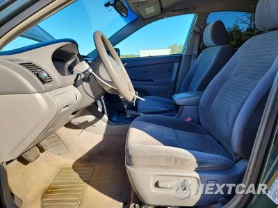 Zdjęcie 7 z 12 samochodu: 2006 TOYOTA CAMRY LE VIN:4T1BE32K06U139987 - miniatura
