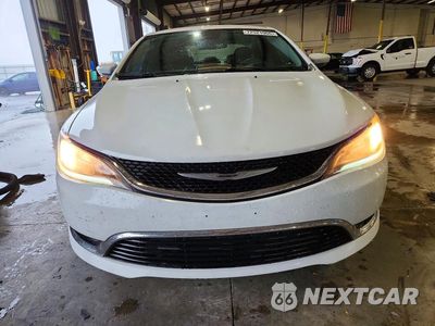 Piąte zdjęcie samochodu w środku: 2015 CHRYSLER 200 LIMITED VIN:1C3CCCAB7FN502039 - miniatura