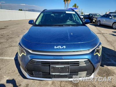 Piąte zdjęcie samochodu w środku: 2025 KIA NIRO EX VIN:KNDCR3LE1S5227067 - miniatura