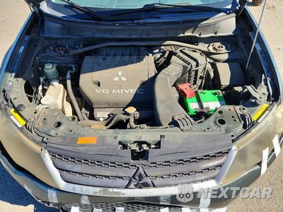 Zdjęcie 12 z 13 samochodu: 2008 MITSUBISHI OUTLANDER XLS VIN:JA4MT41X087013165 - miniatura