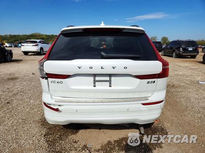 Zdjęcie 6 z 12 samochodu: 2022 VOLVO XC60 B5 MOMENTUM VIN:YV4L12RK7N1972736 - miniatura