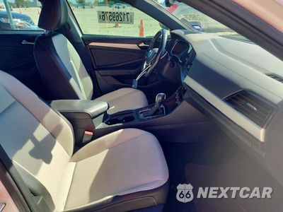 Zdjęcie 7 z 12 samochodu: 2020 VOLKSWAGEN JETTA S VIN:3VWCB7BU7LM050053 - miniatura
