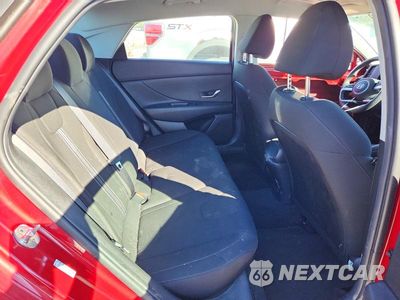 Zdjęcie 10 z 13 samochodu: 2021 HYUNDAI ELANTRA SEL VIN:KMHLM4AG1MU103541 - miniatura