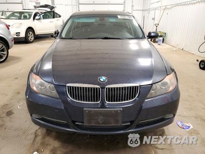 Piąte zdjęcie samochodu w środku: 2006 BMW 330 I VIN:WBAVB33566PS17445 - miniatura
