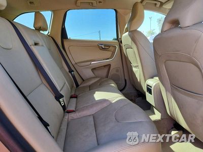 Zdjęcie 11 z 13 samochodu: 2015 VOLVO XC60 T6 PREMIER VIN:YV449MDK0F2745903 - miniatura