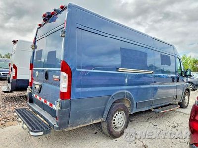 Trzecie zdjęcie samochodu z tyłu: 2021 RAM DELIVERY VAN VIN:3C6MRVJG2ME579755 - miniatura