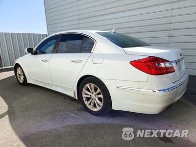 Drugie zdjęcie samochodu z przodu: 2013 HYUNDAI GENESIS 3.8L VIN:KMHGC4DD5DU217404 - miniatura
