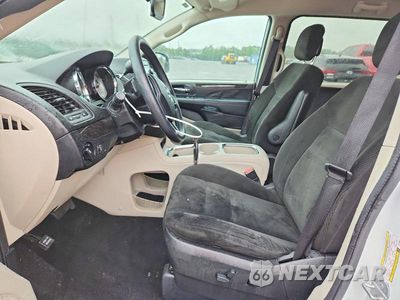Zdjęcie 7 z 13 samochodu: 2016 DODGE GRAND CARAVAN SXT VIN:2C4RDGCG0GR179685 - miniatura