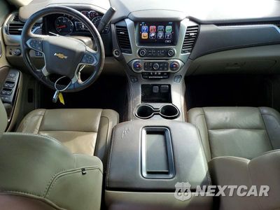 Zdjęcie 8 z 13 samochodu: 2019 CHEVROLET SUBURBAN C1500 LT VIN:1GNSCHKC4KR264172 - miniatura