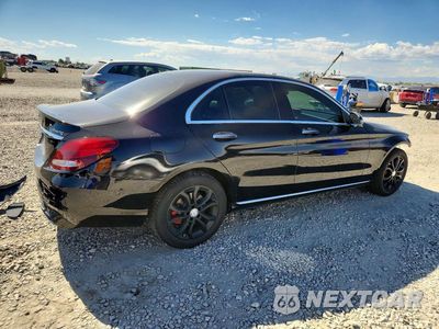 Trzecie zdjęcie samochodu z tyłu: 2016 MERCEDES-BENZ C 300 4MATIC VIN:55SWF4KB3GU158082 - miniatura