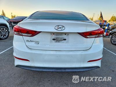 Zdjęcie 6 z 12 samochodu: 2018 HYUNDAI ELANTRA SE VIN:5NPD74LF6JH300411 - miniatura