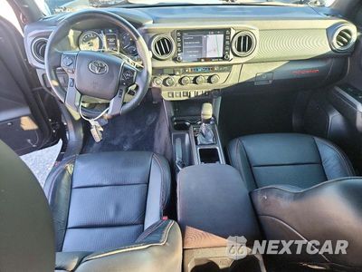 Zdjęcie 8 z 13 samochodu: 2021 TOYOTA TACOMA TRD PRO VIN:5TFCZ5AN9MX264891 - miniatura