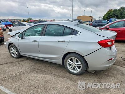 Drugie zdjęcie samochodu z przodu: 2017 CHEVROLET CRUZE LT VIN:1G1BE5SM5H7161303 - miniatura