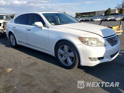 Czwarte zdjęcie samochodu z boku: 2011 LEXUS LS 460L VIN:JTHGL5EF5B5043317 - miniatura