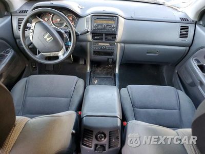 Zdjęcie 8 z 13 samochodu: 2007 HONDA PILOT EX VIN:5FNYF284X7B041882 - miniatura