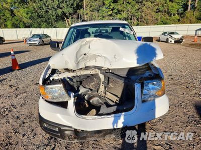 Piąte zdjęcie samochodu w środku: 2006 FORD EXPEDITION XLT VIN:1FMPU15566LA67220 - miniatura