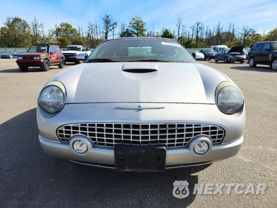 Piąte zdjęcie samochodu w środku: 2004 FORD THUNDERBIRD VIN:1FAHP60A44Y100805 - miniatura