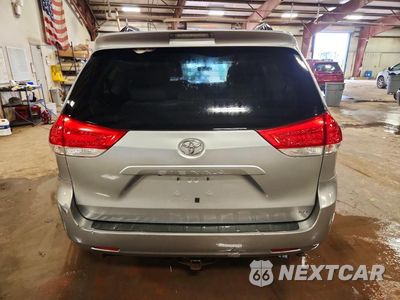 Zdjęcie 6 z 13 samochodu: 2014 TOYOTA SIENNA LE VIN:5TDKK3DC7ES410033 - miniatura