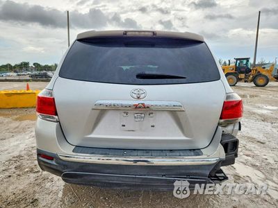 Zdjęcie 6 z 14 samochodu: 2012 TOYOTA HIGHLANDER BASE VIN:5TDZK3EHXCS058488 - miniatura