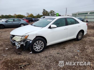2013 TOYOTA CAMRY LE 4T1BF1FK9DU271557 - główne zdjęcie licytacji z USA - miniatura