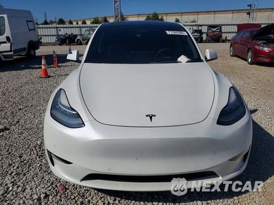 Piąte zdjęcie samochodu w środku: 2021 TESLA MODEL Y VIN:5YJYGDEE4MF185218 - miniatura