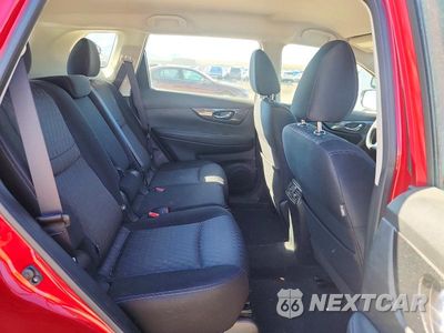 Zdjęcie 10 z 12 samochodu: 2017 NISSAN ROGUE S VIN:JN8AT2MV7HW261555 - miniatura