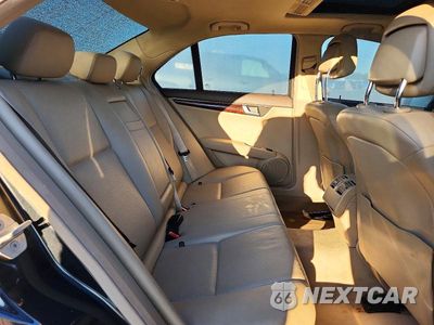 Zdjęcie 10 z 12 samochodu: 2012 MERCEDES-BENZ C 300 4MATIC VIN:WDDGF8BB8CR211320 - miniatura