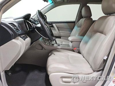 Zdjęcie 7 z 14 samochodu: 2013 TOYOTA HIGHLANDER PLUS VIN:5TDZA3EH9DS035868 - miniatura
