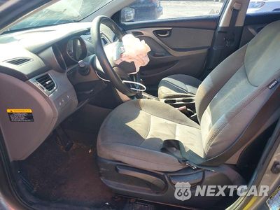 Zdjęcie 7 z 12 samochodu: 2013 HYUNDAI ELANTRA GLS VIN:5NPDH4AE7DH197589 - miniatura