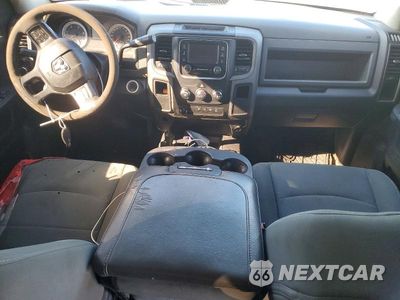 Zdjęcie 8 z 12 samochodu: 2016 RAM 3500 ST VIN:3C63RRGL5GG353600 - miniatura