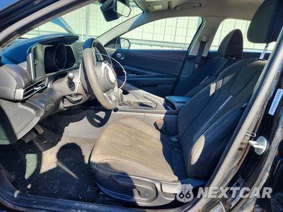 Zdjęcie 7 z 12 samochodu: 2021 HYUNDAI ELANTRA SEL VIN:5NPLM4AG1MH027172 - miniatura