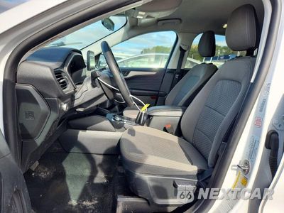 Zdjęcie 7 z 13 samochodu: 2022 FORD ESCAPE SE VIN:1FMCU9G61NUA66231 - miniatura