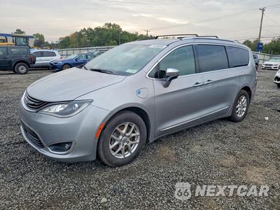 2018 CHRYSLER PACIFICA HYBRID LIMITED 2C4RC1N76JR213116 - główne zdjęcie licytacji z USA - miniatura