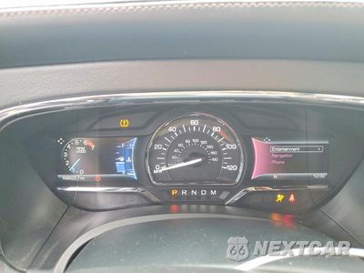 Zdjęcie 9 z 13 samochodu: 2017 LINCOLN NAVIGATOR L RESERVE VIN:5LMJJ3LT7HEL11182 - miniatura