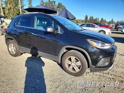 Czwarte zdjęcie samochodu z boku: 2019 CHEVROLET TRAX 1LT VIN:KL7CJPSB5KB900849 - miniatura