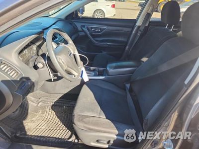 Zdjęcie 7 z 12 samochodu: 2015 NISSAN ALTIMA 2.5 S VIN:1N4AL3AP0FN388356 - miniatura